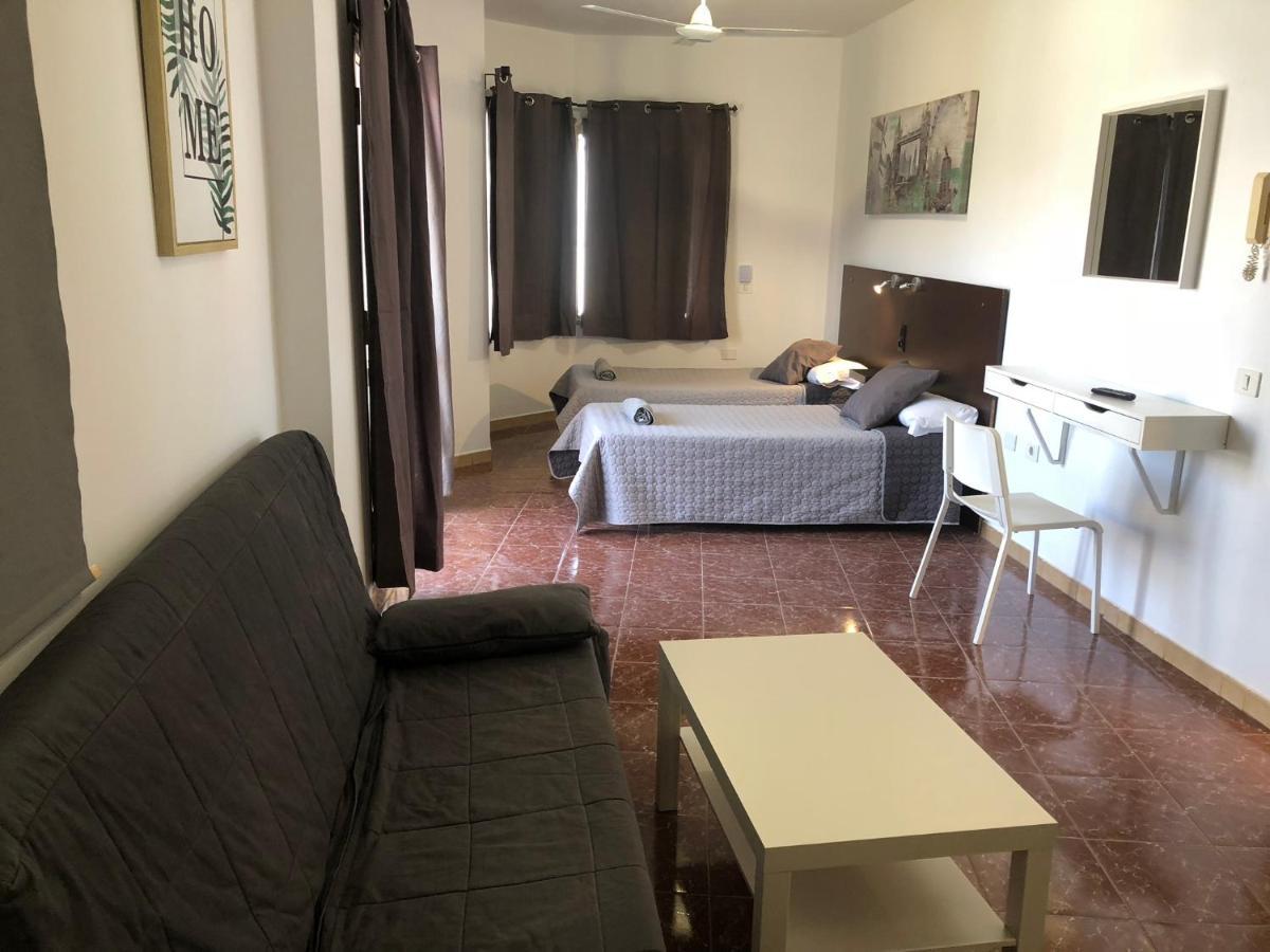 Tamonante Rooms Gran Tarajal Bagian luar foto